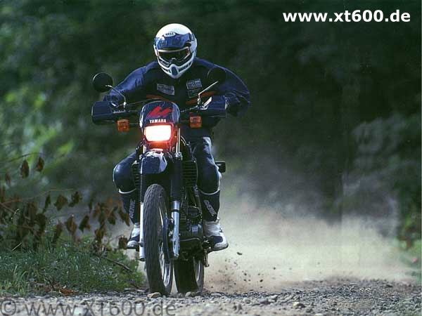 052-xt600